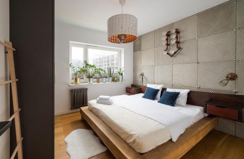 Warsaw Apartment | W411 Marina Mokotów - Lake View Apartment with Balcony, Workspace & Parking, close to Airport & City Center