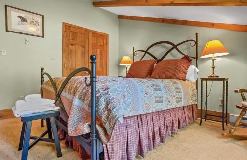 Snowshoe House | Wabasso 1 Covered Parking Convenient Location WiFi Deck