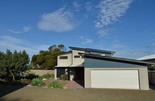 Kingscote House | Wahroonga On The Water
