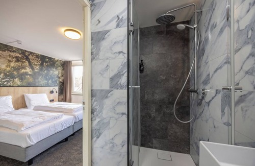 Noorbeek Hotel | Wake Up to Nature Views at Bon Repos Close to Gemeentegrot Valkenburg