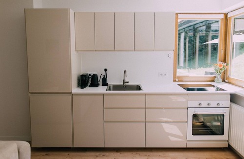 Traunkirchen Apartment | Wake up with a view of the mountain and lake
