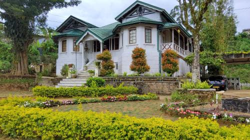 Hatton Hotel | Walauwa on the hill