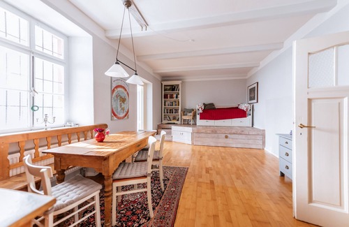 Lindenfels Apartment | Waldheim Lindenfels Apartment on the forest & above the roofs of Lindenfels
