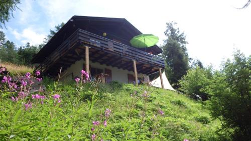 Bellwald Ski Chalet | Waldhuesli