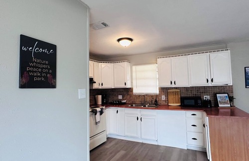 Bossier City House | Walk in a Park