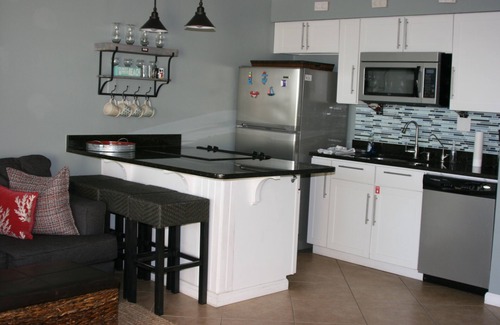 Biltmore Beach Condo | Walk Right in Your BeachFront Condo-FreWIFI directly on Beach B9NauticalWatch