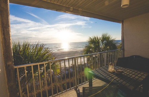 Biltmore Beach Condo | Walk Right in Your BeachFront Condo-FreWIFI directly on Beach B9NauticalWatch