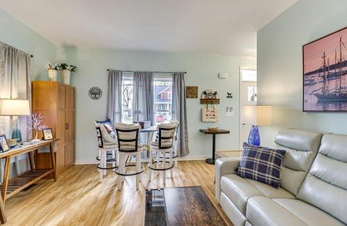 Colonial Beach House | Walk to Bay Home with Fenced Yard in Colonial Beach