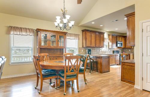 Gilchrist House | Walk to Beach Bayfront Gilchrist Getaway!