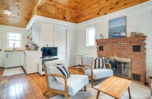 South Chatham House | Walk to Beach: South Chatham Home