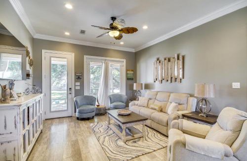 Gulfport House | Walk to Beach Stunning Gulfport Getaway