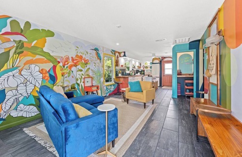 Panama City House | Walk to Dinner & the Bay! Pets OK 15 Min to Beaches St Andrews Artsy Beauty
