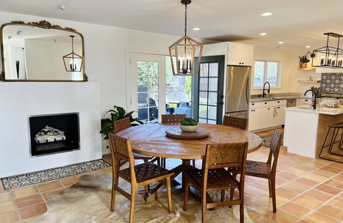 Healdsburg House | Walk to Downtown Healdsburg-Luxury Healdsburg Vacation Rental