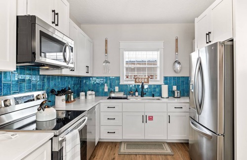 Lincolnville Cottage | Walk to Downtown St. Augustine + Free Parking