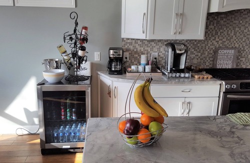 Wayzata House | Walk to Downtown Wayzata for Coffee, Shopping and Great Night Life!