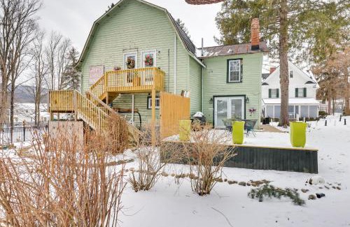 Hammondsport Apartment | Walk to Eats Mtn-View Hammondsport Hideaway!
