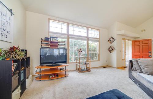 Renton House | Walk to Hiking Trails Renton Home with Fenced Yard!