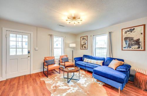 Bandera House | Walk to Main Street Cottage with Deck in Bandera!