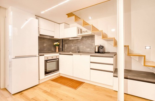 Porta Genova Apartment | Walk to Navigli - 2 Bedrooms Apt