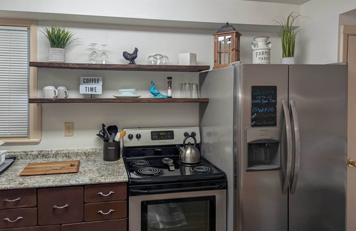 Pottstown Apartment | Walk to Restaurants & Shops: Apt in Pennsylvania!