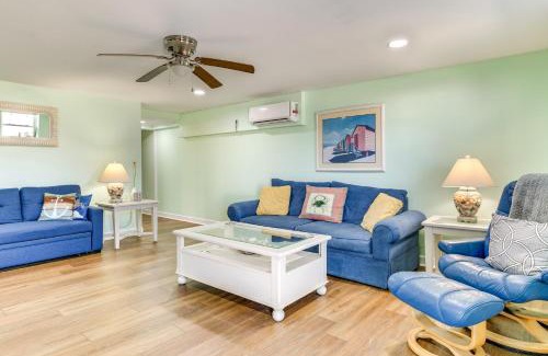 Atlantic Beach Apartment | Walk to Shore Atlantic Beach Condo with Pool Access