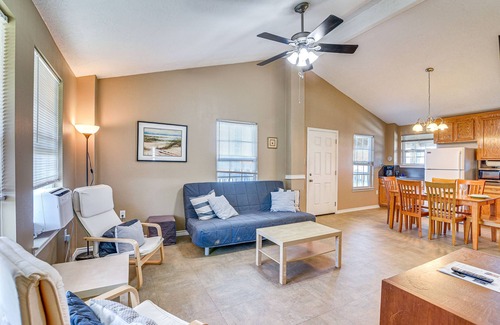 Crystal Beach House | Walk to Shore: Crystal Beach Home w/Deck!