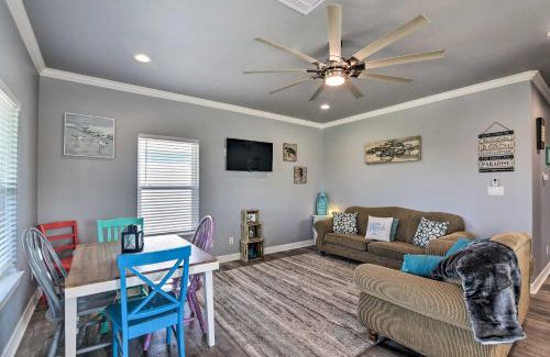 Crystal Beach House | Walk to Shore Crystal Beach Home with Deck and Grill!