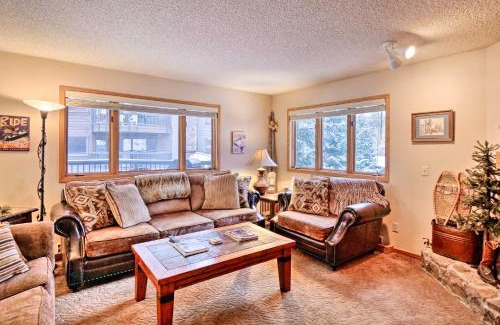 Warrior's Mark Apartment | Walk to Shuttle Breckenridge Retreat with Balcony!