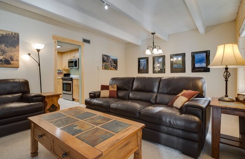 Warrior's Mark Condo | Walk to ski at Peak 9, shop downtown, & all the summer Breckenridge festivals!