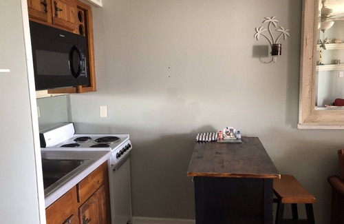 North Beach Condo | Walk to the beach from this cozy family friendly condo @ TJ's Condo Rentals,