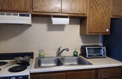 Old North Columbus Apartment | Walk to your game or concert!