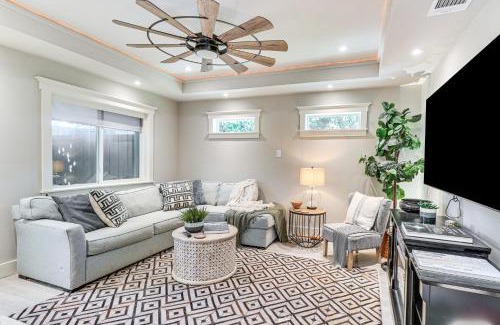 Zilker House | Walk to Zilker Park, Barton Springs Pool! Cozy Gem