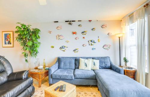 Cedar Key Apartment | Walkable Beachfront Retreat on Cedar Key!