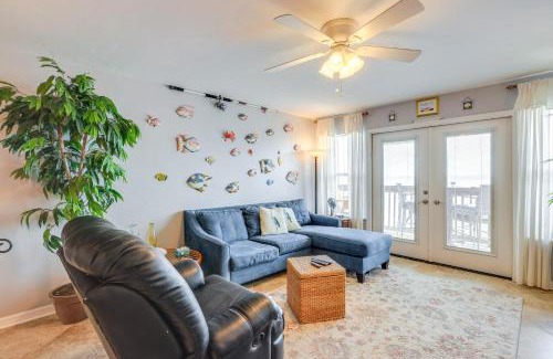 Cedar Key Apartment | Walkable Beachfront Retreat on Cedar Key!