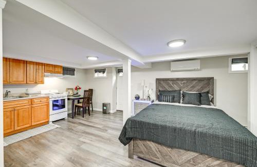 Floral Park Apartment | Walkable Elmont Studio 19 Mi to New York City!