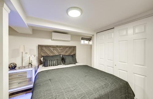 Floral Park Apartment | Walkable Elmont Studio 19 Mi to New York City!