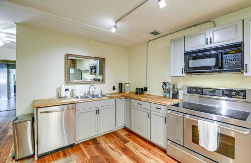 Wytheville House | Walkable Townhome M on Main in Wytheville