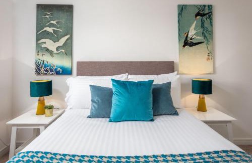 Kilmarnock Apartment | Walker Suite No53 - Donnini Apartments