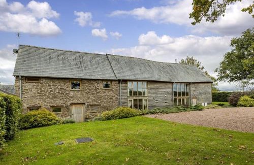 Bromyard House | Wall Hills Barn