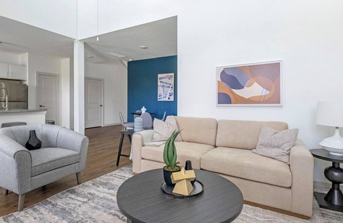 Waller Apartment | Waller 3BD/2.5BA 3 - Three Bedroom Apartment, Sleeps 6