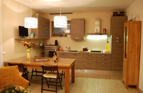 Navazzo Other | Walnut apartment in Agriturismo Casa del Castagneto