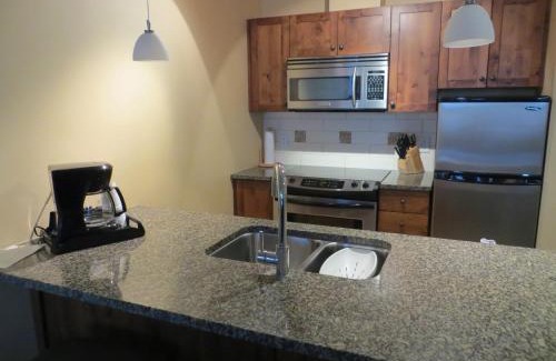Okanagan-Similkameen Hotel | Walnut Beach Resort