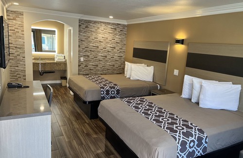 Walnut Valley Hotel | Walnut Inn & Suites West Covina