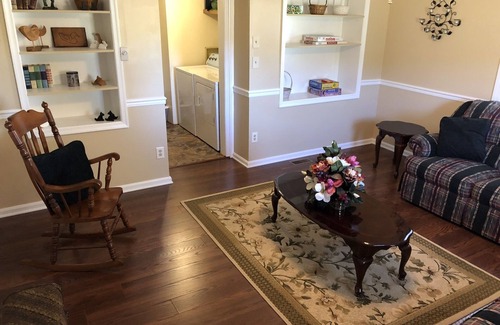 Luray House | Walnut Lane House - Private Mountain views