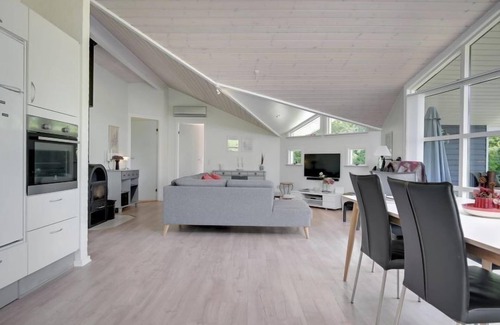 Ørsted House | "Waltraud" - 500m from the sea by Interhome