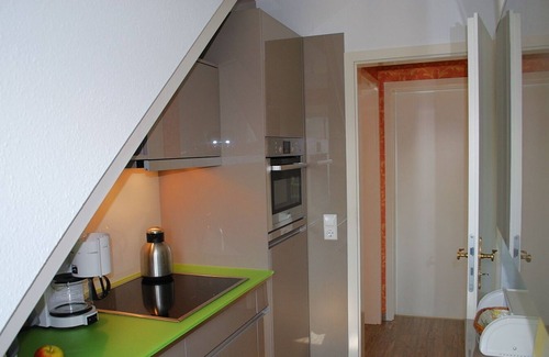 Bad Schachen Apartment | Waltraud: Helle Wohnung im Dachgeschoss, mit Fahrstuhl Erreichbar