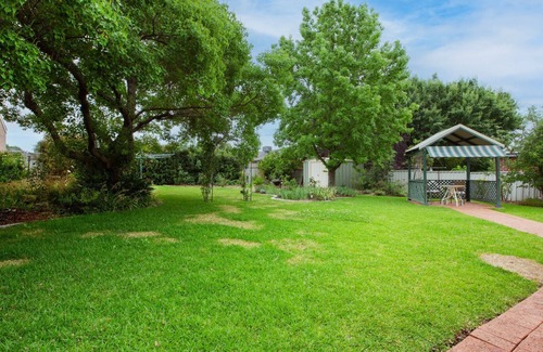 Hillvue House | Waltzing Matilda - Hillvue