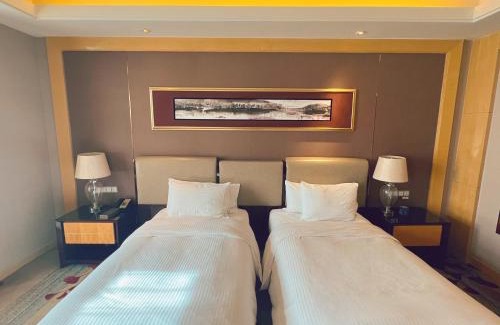 Zhenxing District Hotel | Wanda Realm Dandong