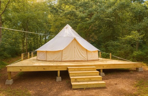 Boss Apartment | Wandering Willow – Private Stargazing Glamping Tent with Fire Pit & Open Skies