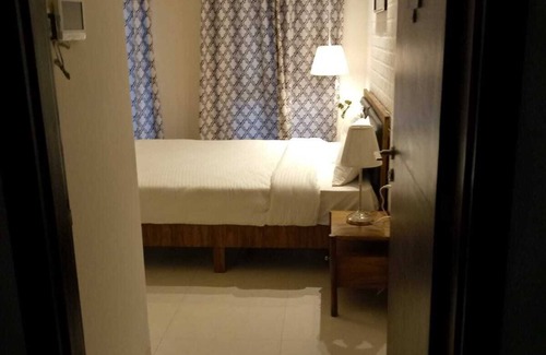 Pali Hotel | Wandr City Of Music